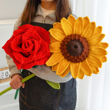 3.3ft Large Bouquet, Hand-Crocheted Sunflowers/Roses