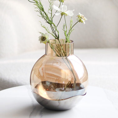 Nordic fresh metal cylindrical vase