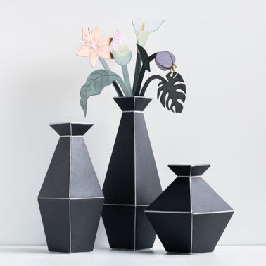 Diamond-shaped modern flower vase