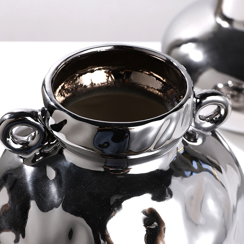 Gilded/Silver Pot with Embossed Ears Ceramic Vase - Image 3