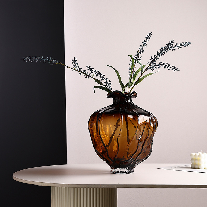 Wave 3D Striped Vase - Image 4