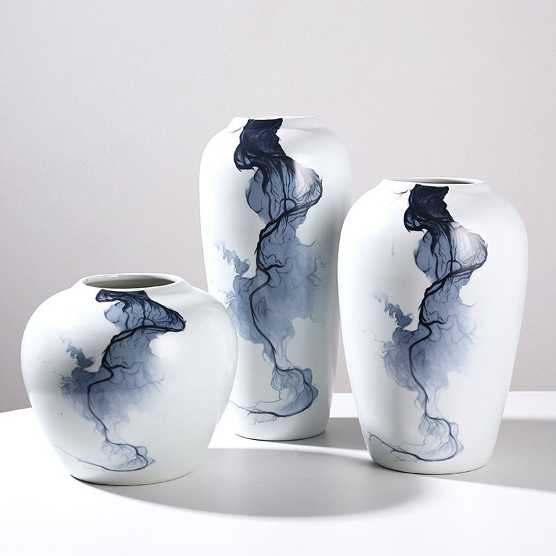 Ceramic vase with water artistic conception - Image 5